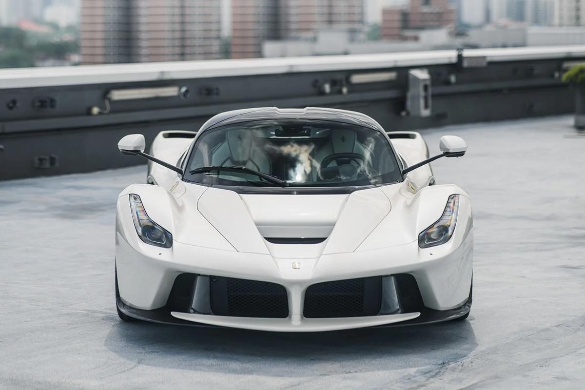 オークションに出品予定の2015年式フェラーリ「ラ・フェラーリ」(c)2026 BROAD ARROW Auctions