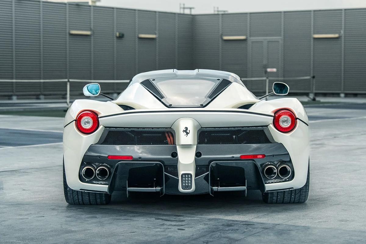 オークションに出品予定の2015年式フェラーリ「ラ・フェラーリ」(c)2026 BROAD ARROW Auctions