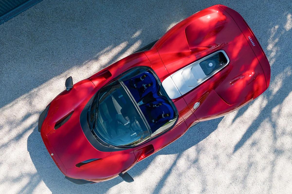 オークションに出品され、高額落札された2023年式フェラーリ「デイトナSP3」(c)2026 BROAD ARROW Auctions