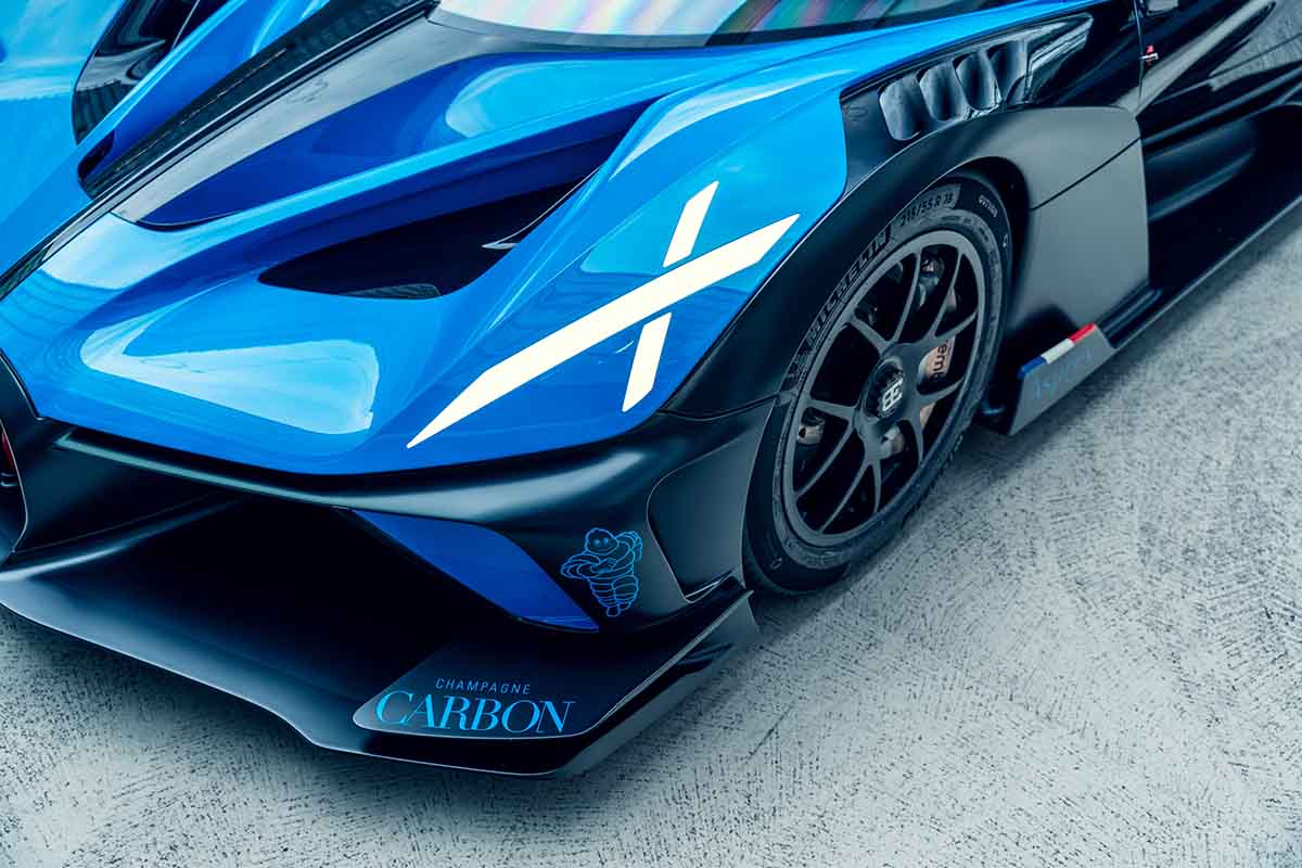 オークションで高額落札された2024年式ブガッティ「ボリード」Simon Gosselin(c)2026 Courtesy of RM Sotheby's