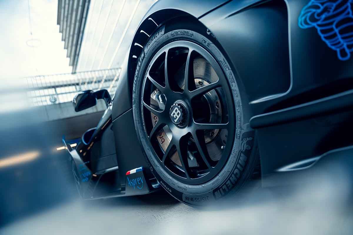 オークションで高額落札された2024年式ブガッティ「ボリード」Simon Gosselin(c)2026 Courtesy of RM Sotheby's