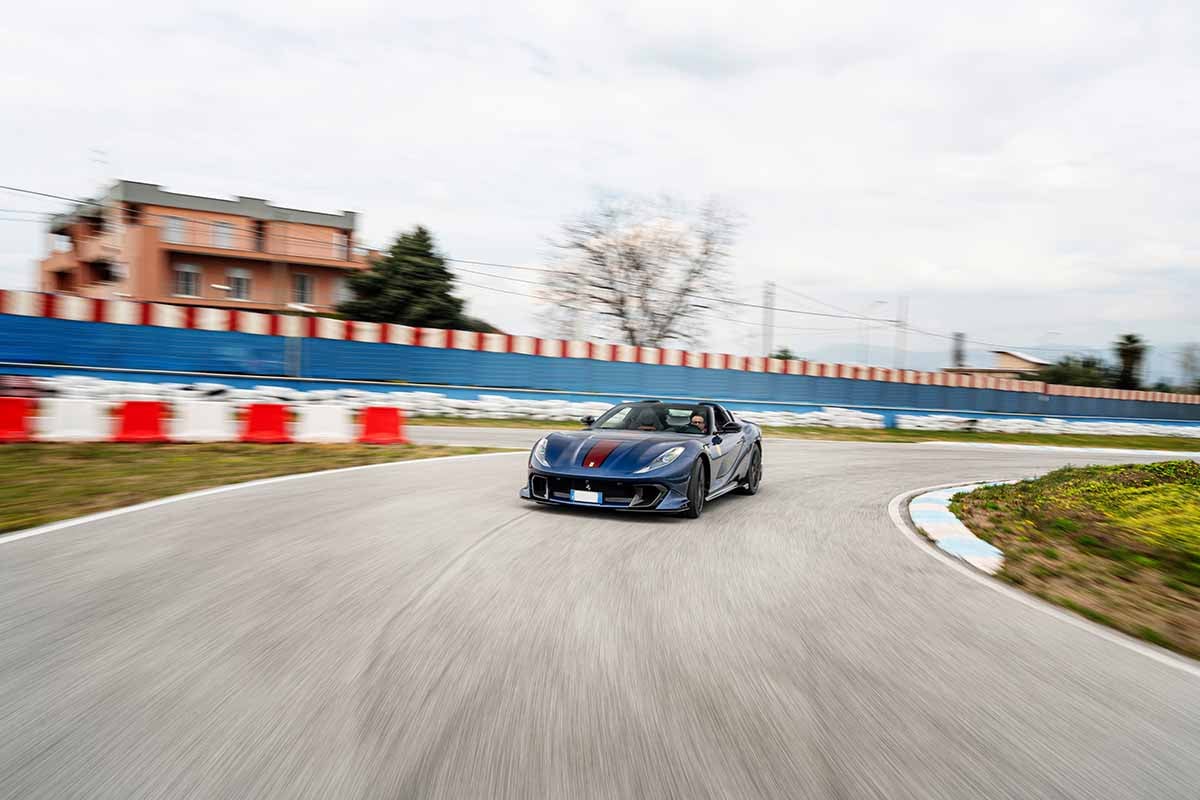 オークションで高値落札された2024年式フェラーリ「812コンペティツィオーネA」Ivan Caravona(c)2026 Courtesy of RM Sotheby's