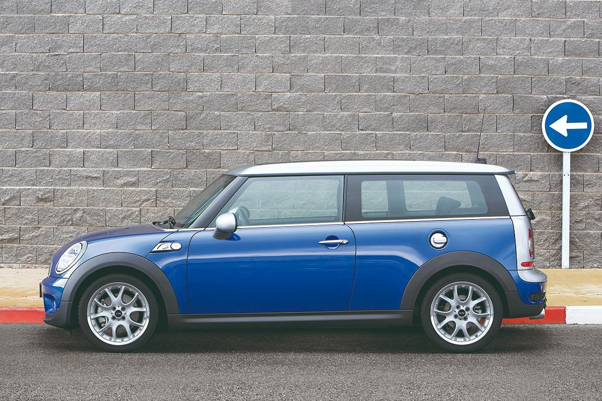 2008年に登場した初代「MINIクラブマン」