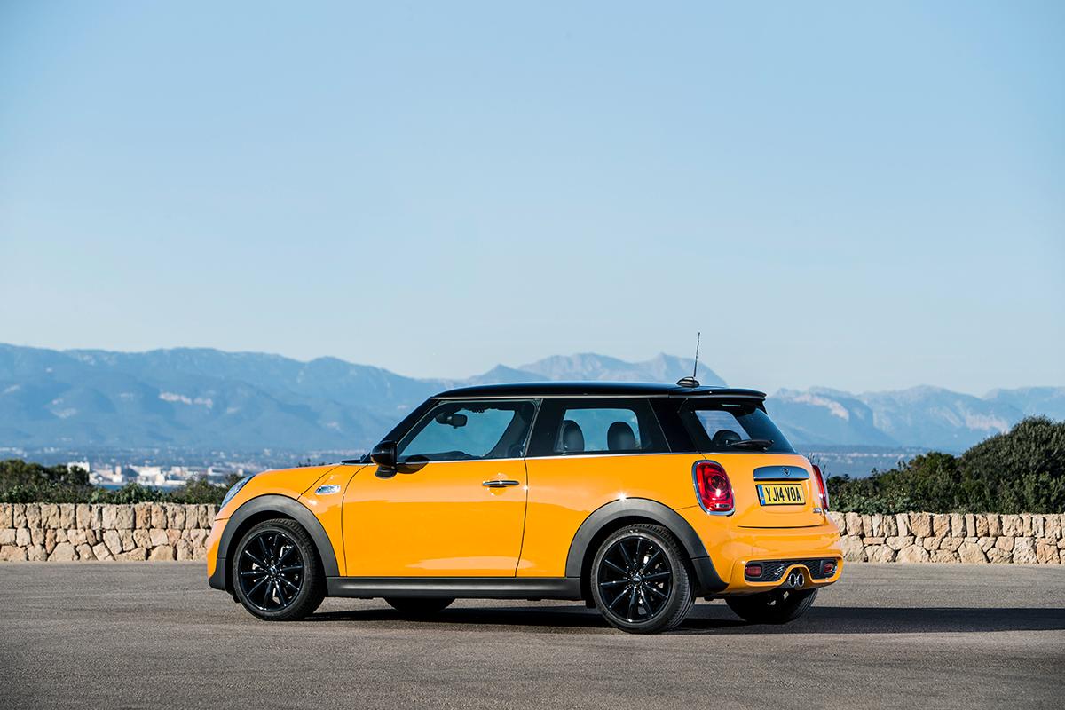 2014年に登場した第3世代「MINI」