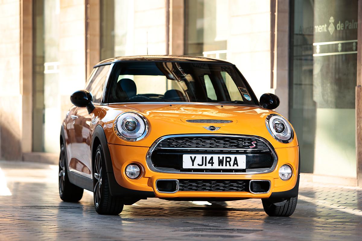 2014年に登場した第3世代「MINI」