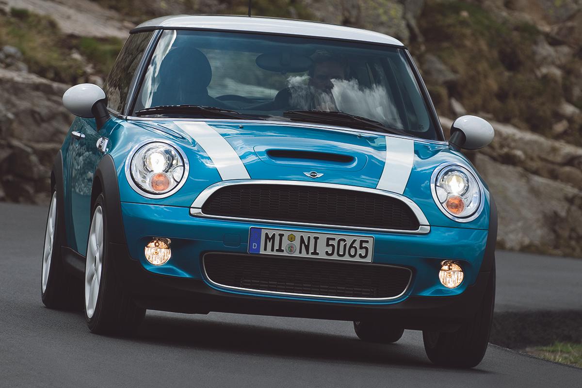 2006年に登場した2代目「MINI」
