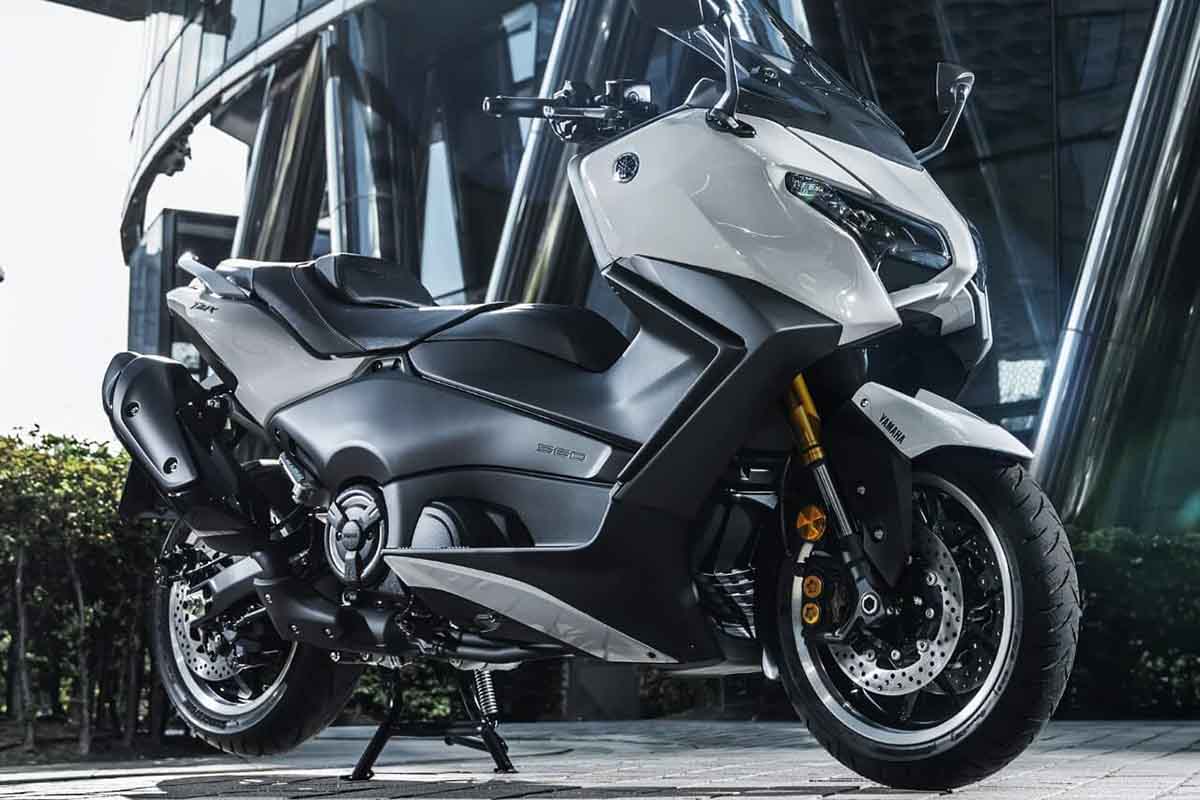 ヤマハ「TMAX560」