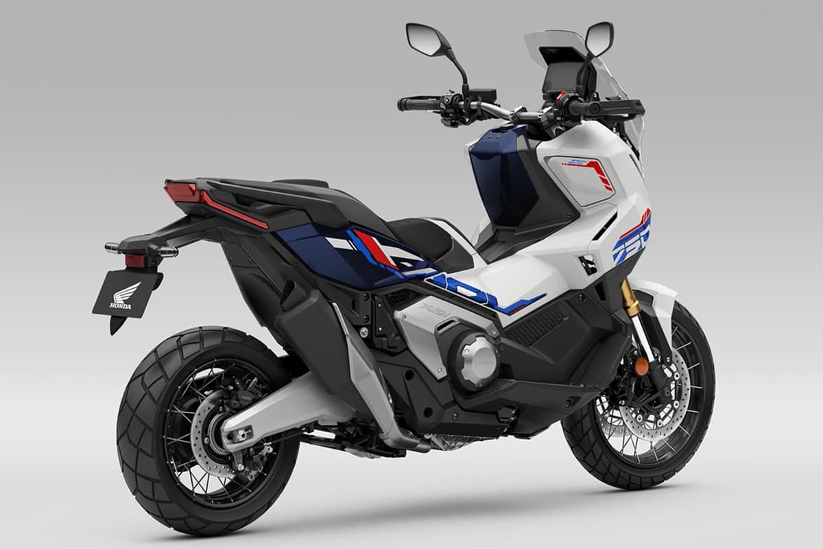 ホンダ「X-ADV」