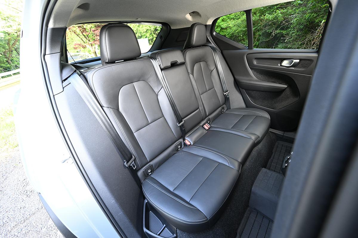 ボルボ「XC40 ウルトラ B4 AWD」
