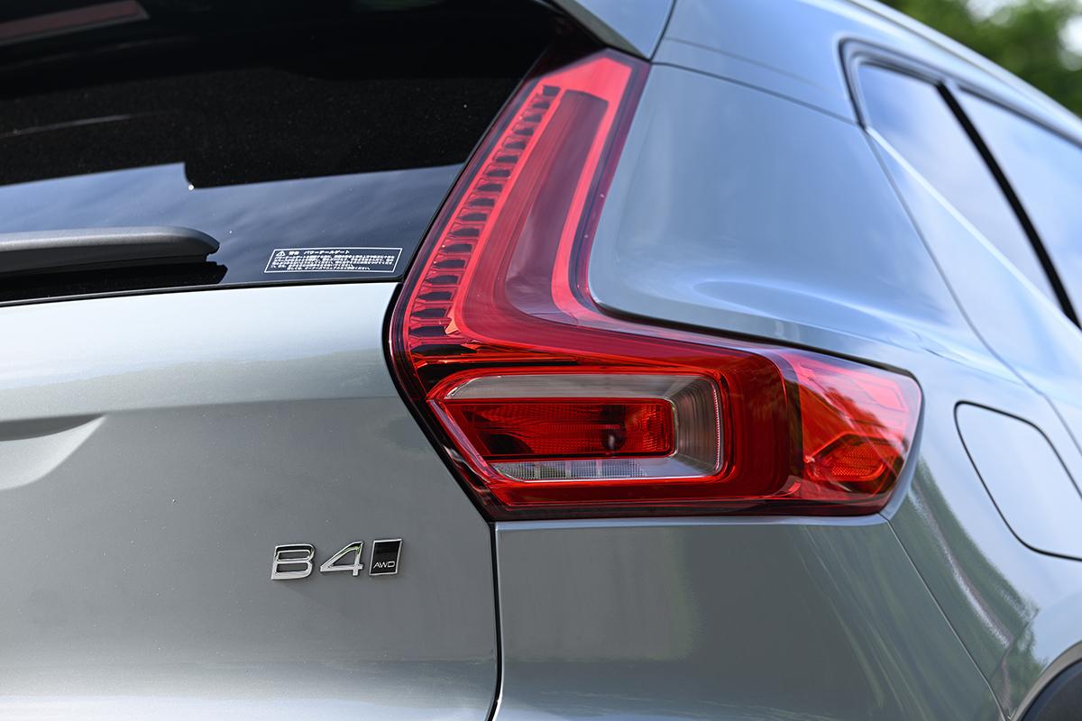 ボルボ「XC40 ウルトラ B4 AWD」