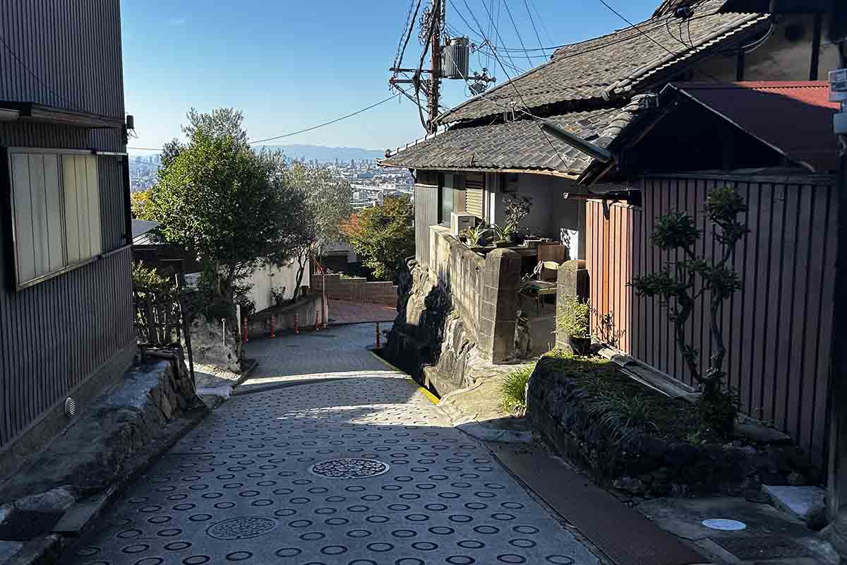 暗峠奈良街道。大阪平野がくっきりと見える