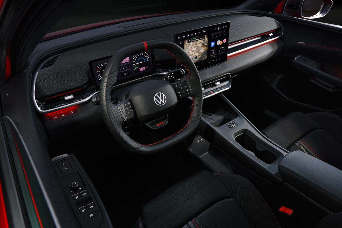 世界初公開されたフォルクスワーゲン「ID.ポロGTI」