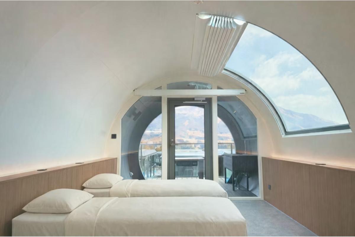 グランピングとはひと味違う自然を感じる癒しの空間「Spa Cabin」