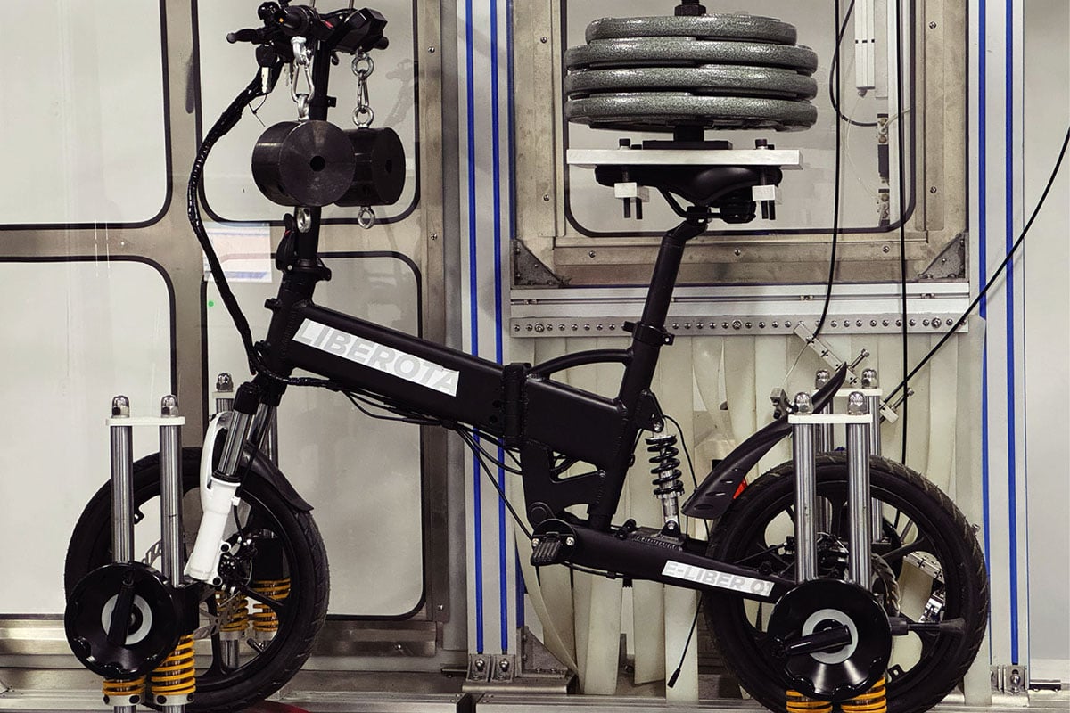 EUのE-バイク基準に基づく試験に加え、日本国内の基準にも適合