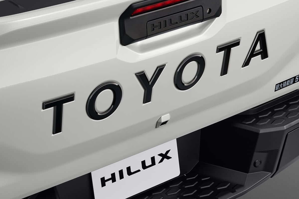 トヨタ新型「ハイラックス」