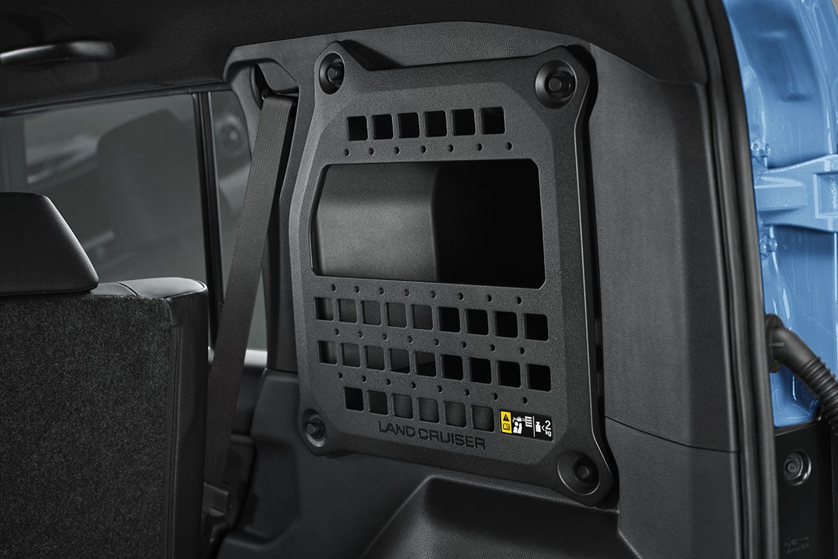 トヨタ新型「ランドクルーザー“FJ”」