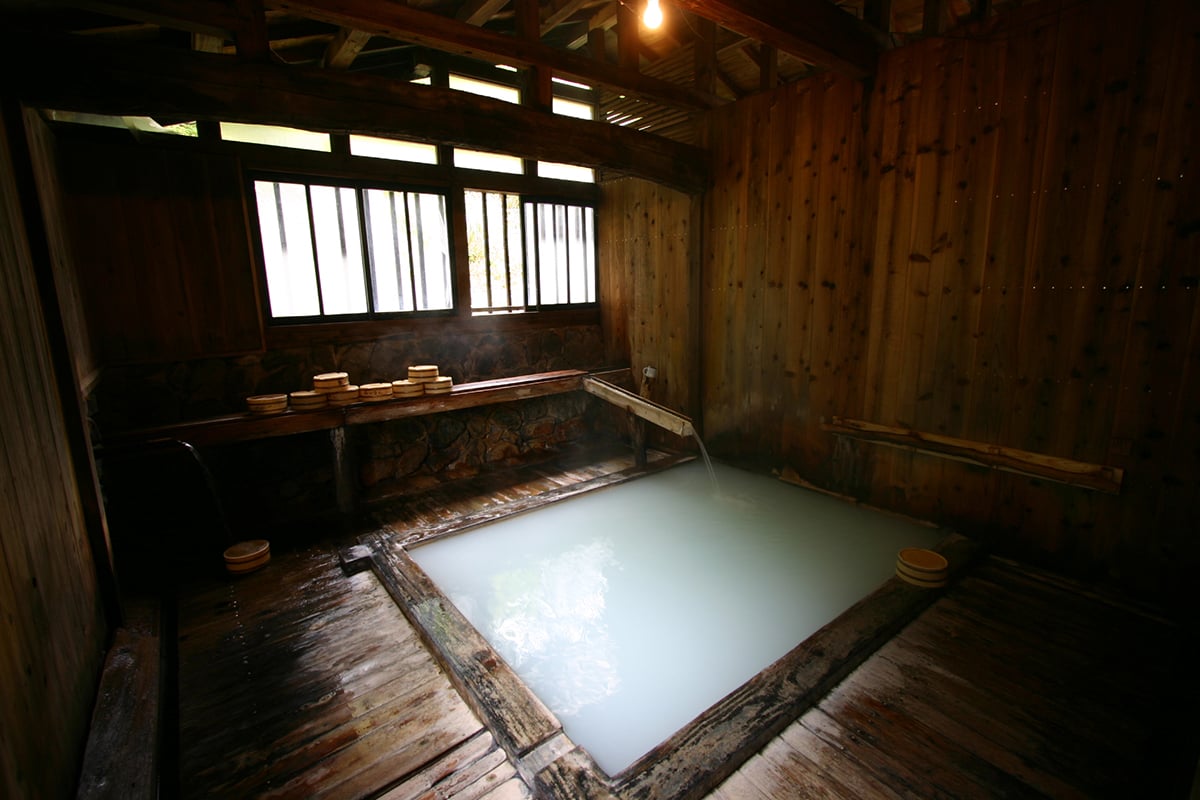 秋田県「乳頭温泉郷」