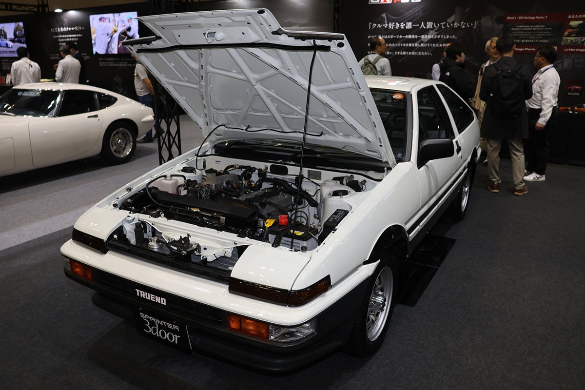 トヨタ「スプリンター トレノ GTV（AE86）」