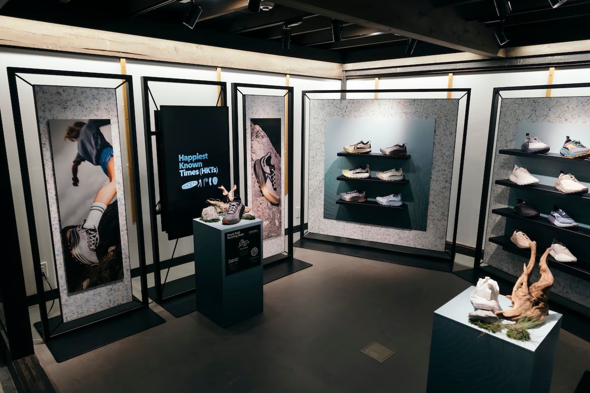 イベントが行われた「WITH KAMAKURA」では、トレイルランに本格参戦する「KEEN」の世界観を表現。