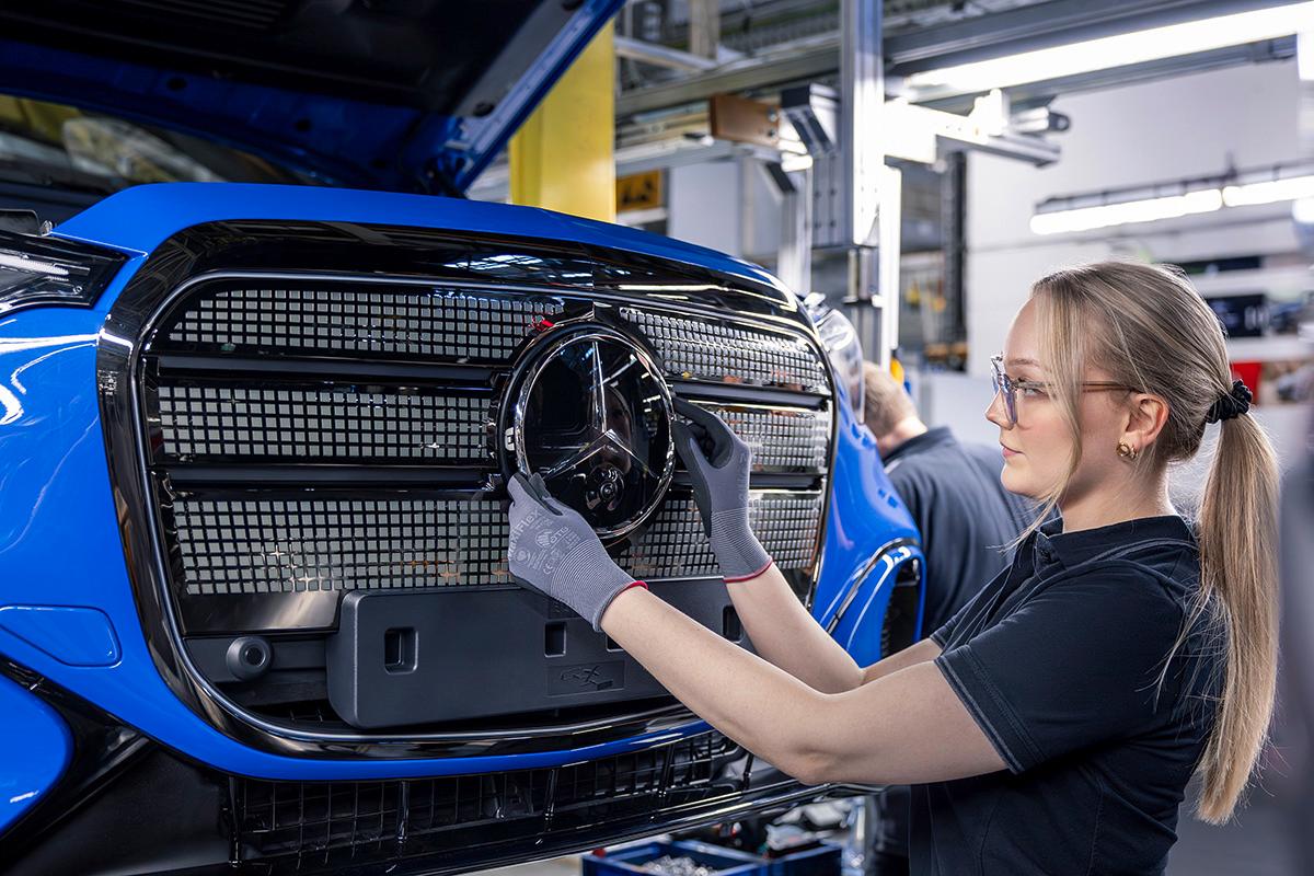 ドイツ・ブレーメン工場で生産が開始されたメルセデス・ベンツ新型「GLC」