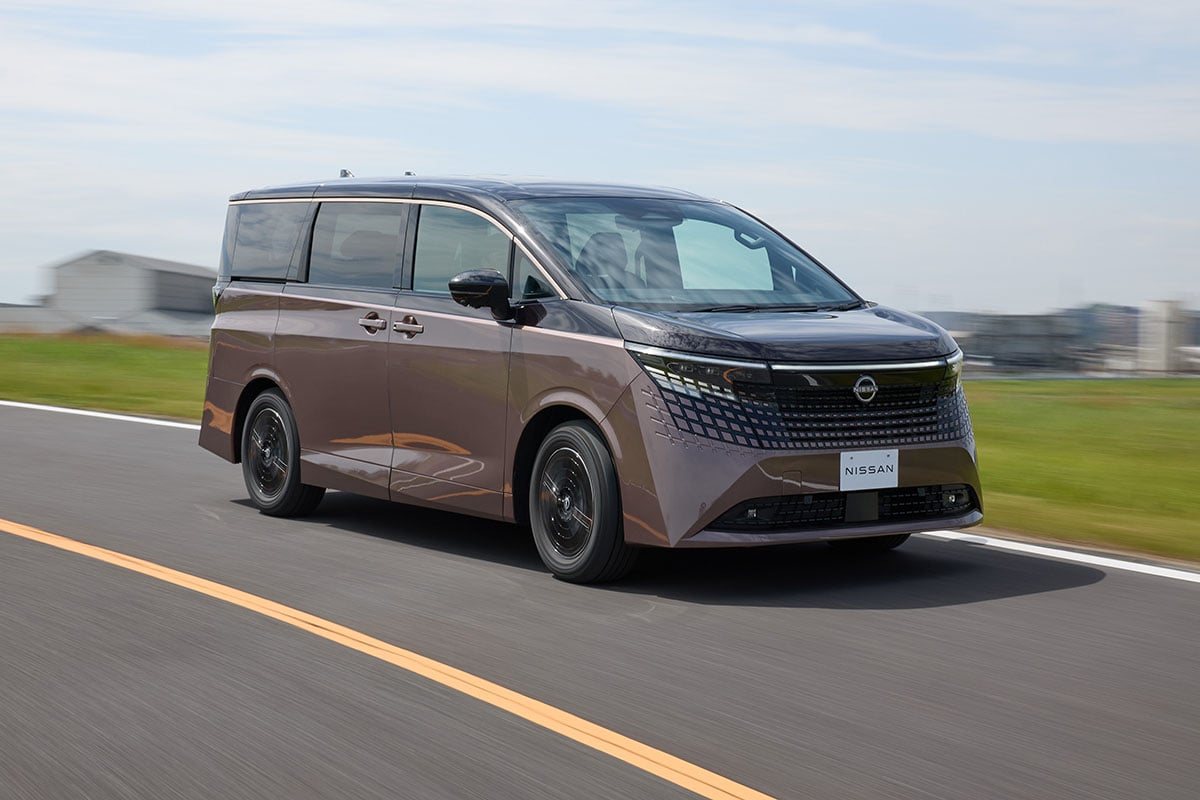 日産 新型「エルグランド」