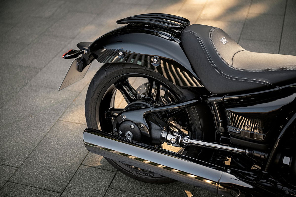 BMW「R18」