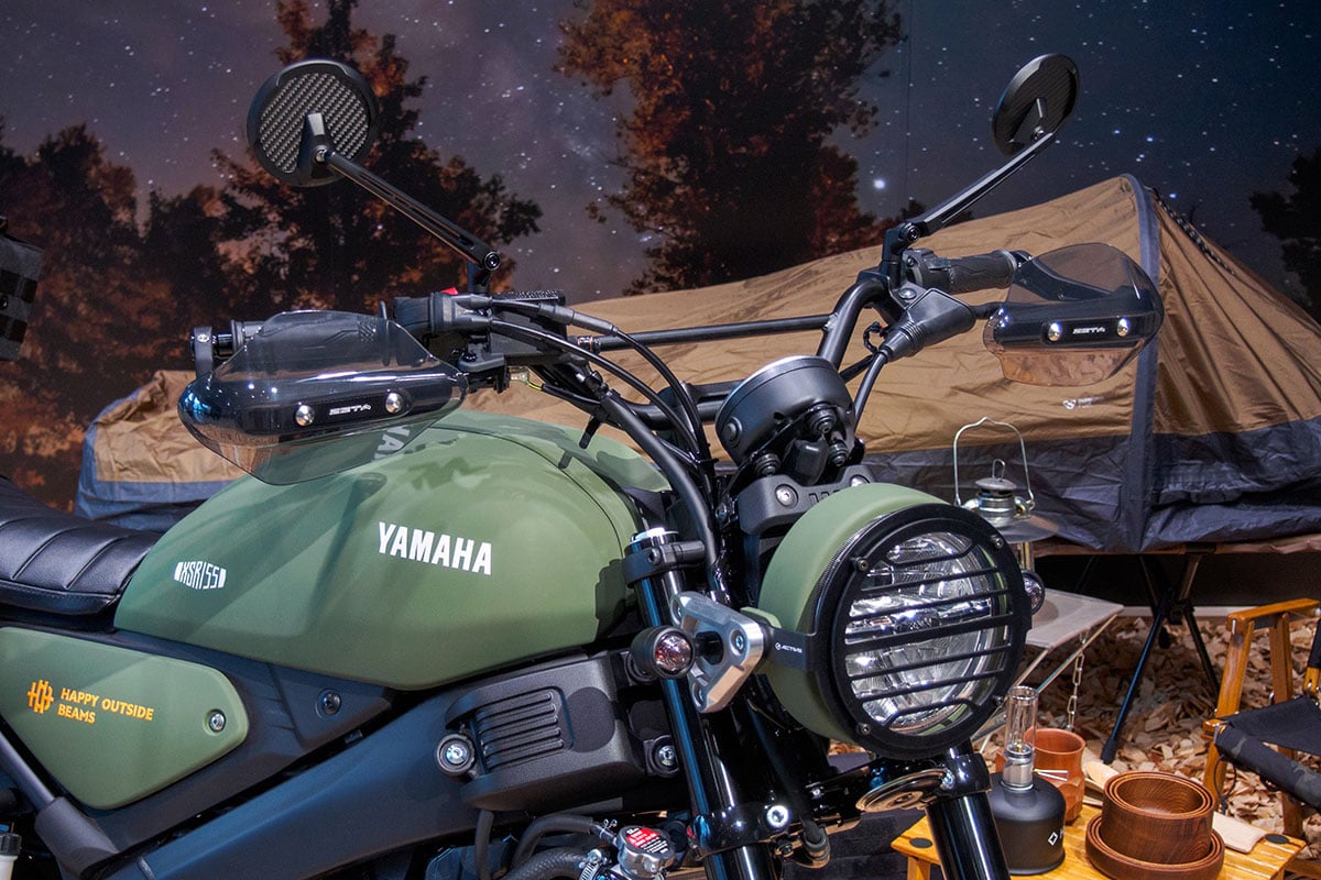 HAPPY OUTSIDE BEAMSとコラボしたヤマハ新型「XSR155」のカスタムモデル