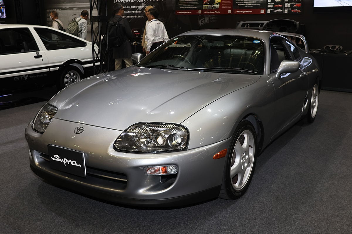 トヨタ「スープラ（A80）」