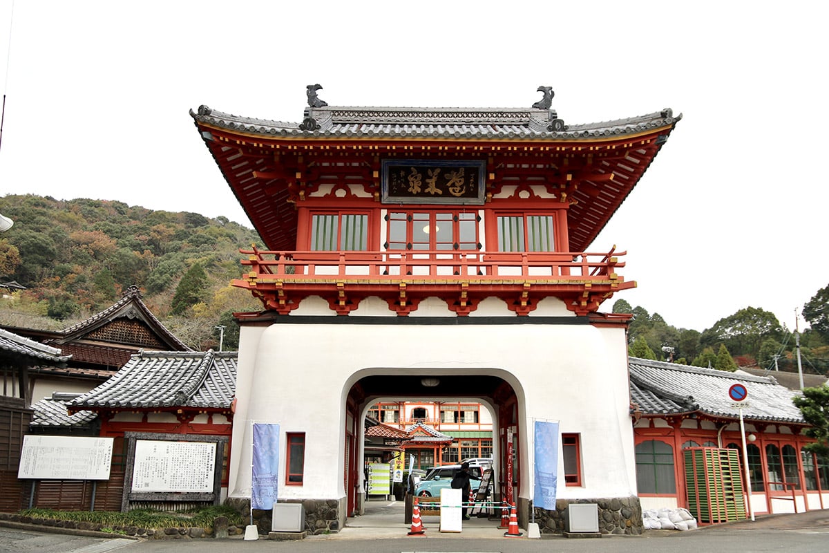 佐賀県「武雄温泉」
