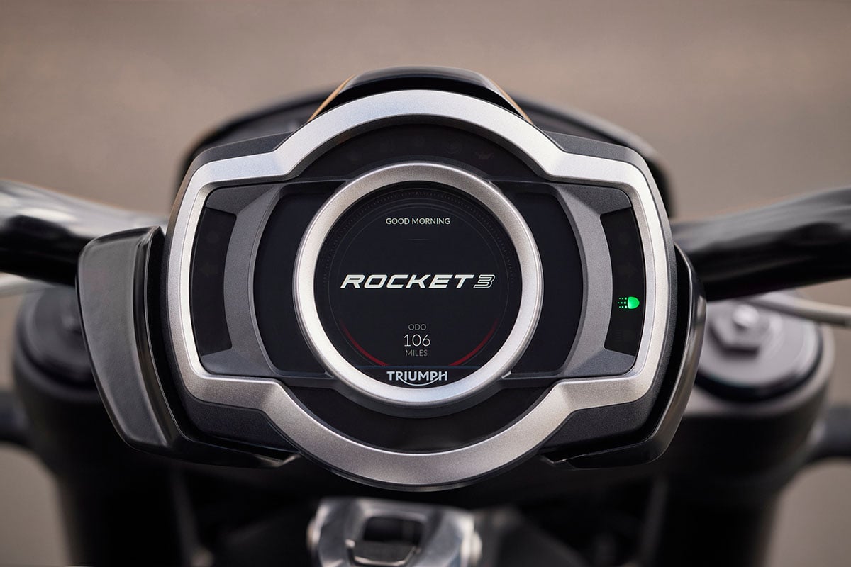 トライアンフ「ロケット3ストームR」