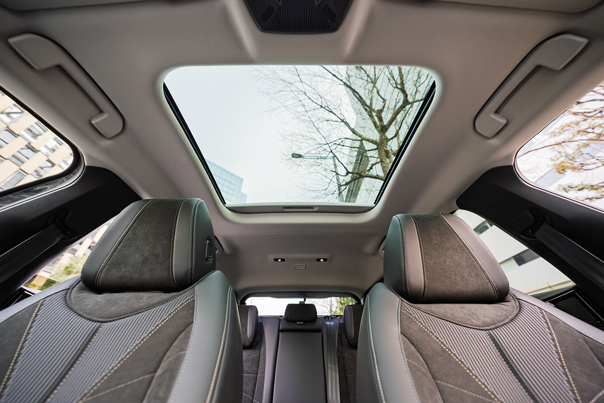 DS新型「N°4 ETOILE HYBRID」