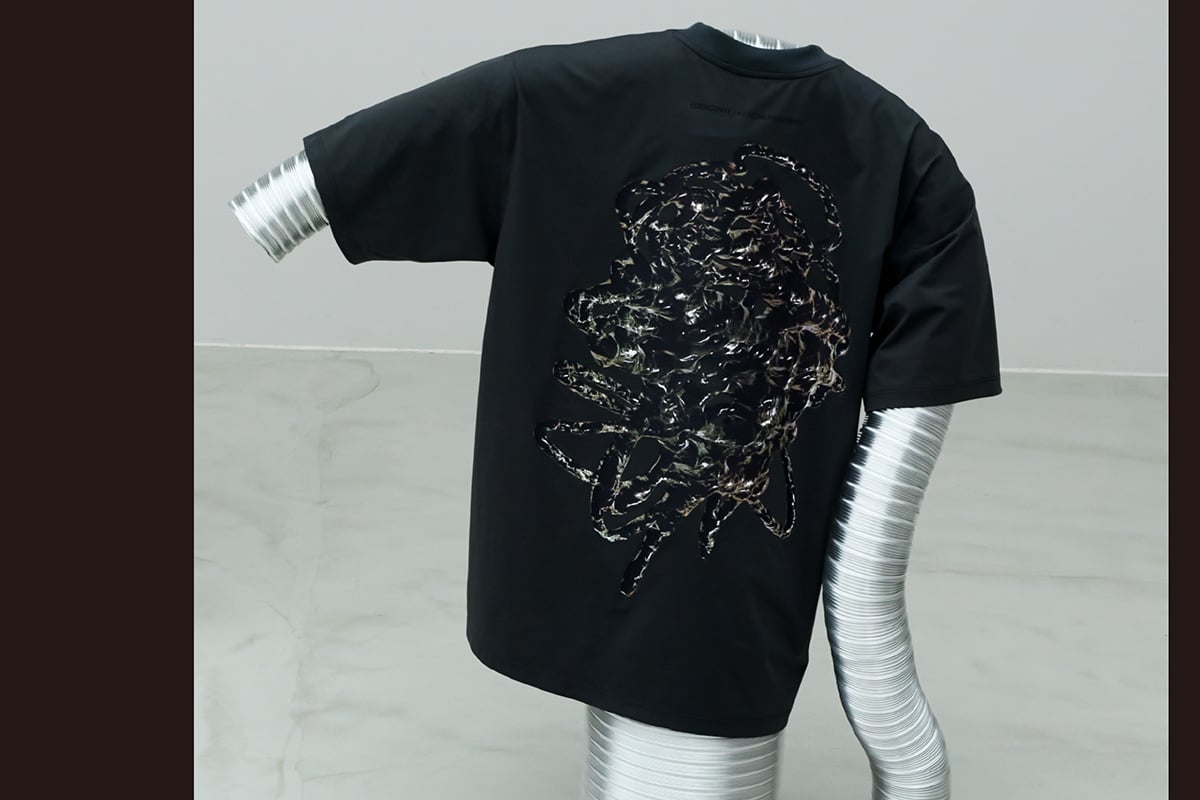 SEAMLESS T-SHIRT（シームレスTシャツ）：2万4200円