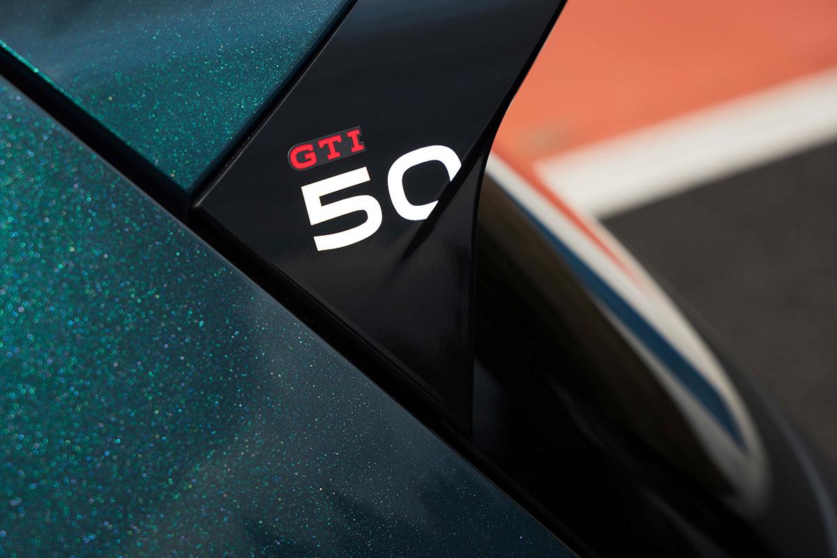 VW「ゴルフGTI エディション50」