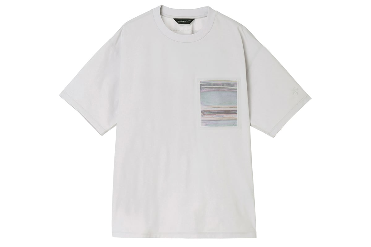 SEAMLESS T-SHIRT（シームレスTシャツ）：2万4200円