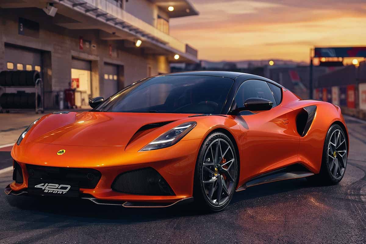 ロータス新型「エミーラ420スポーツ」