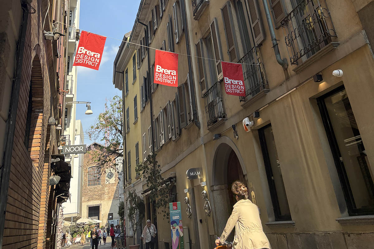 街のいたるところがアート作品で埋め尽くされるイタリアのミラノデザインウィーク