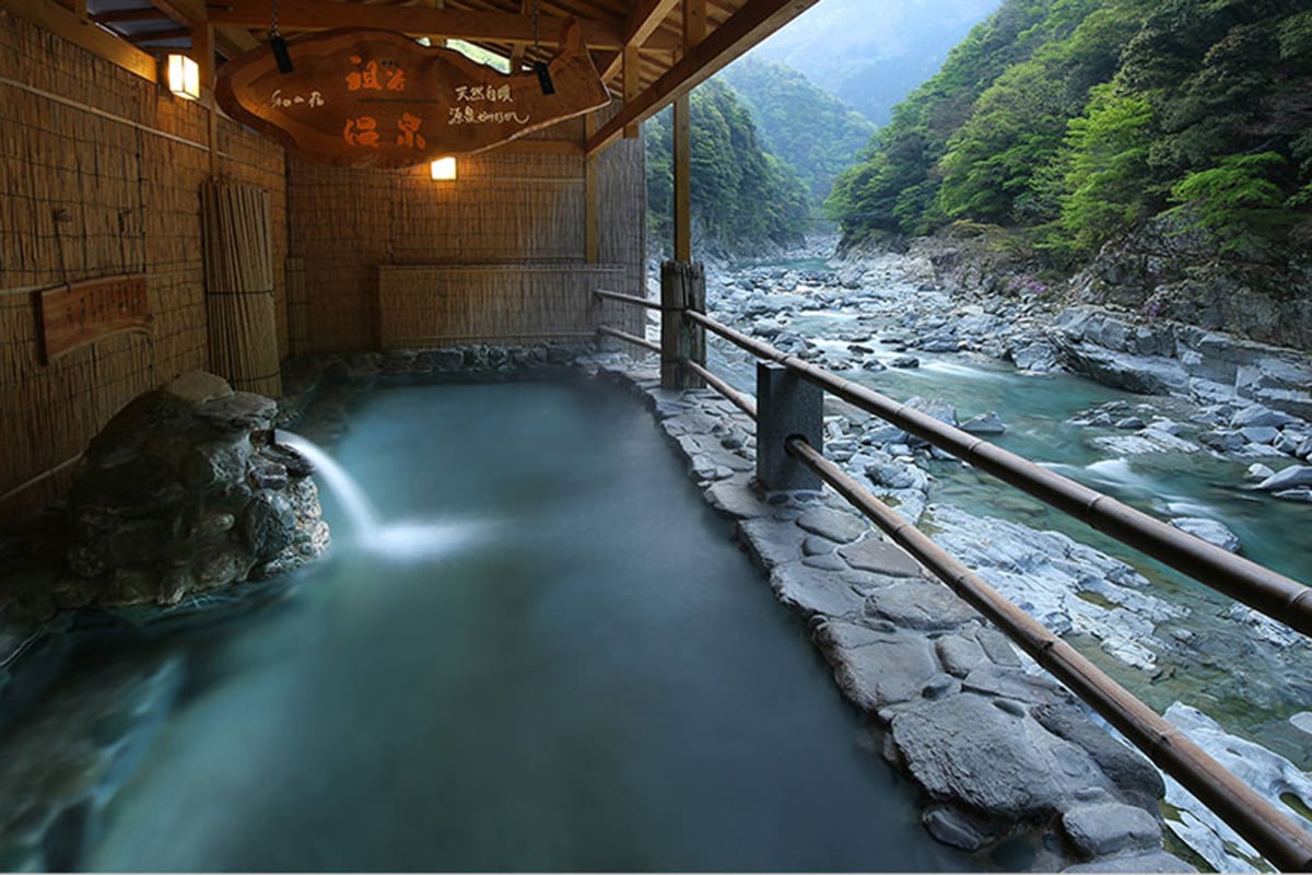 徳島県「祖谷温泉」