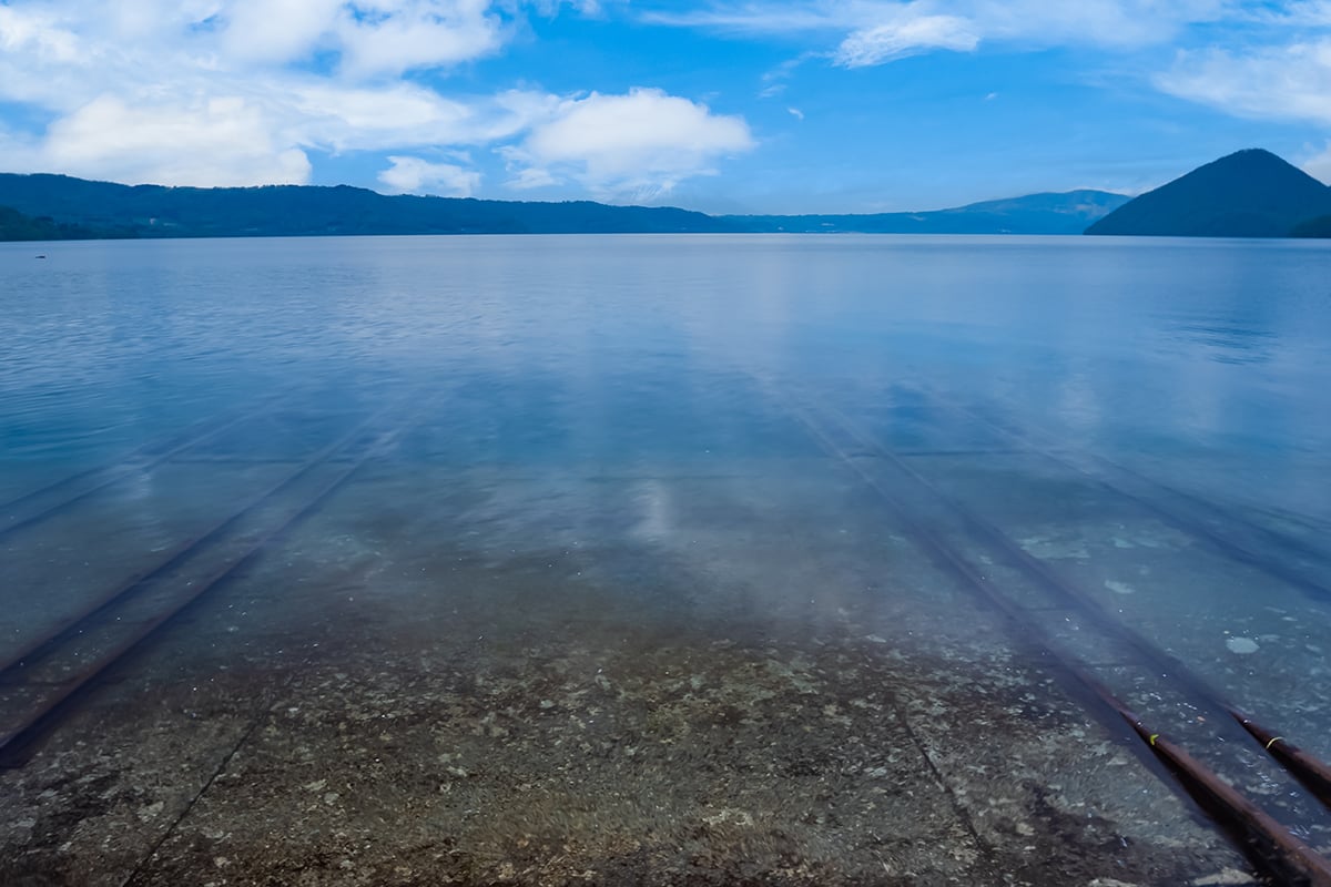 【洞爺湖町】洞爺湖の水中線路