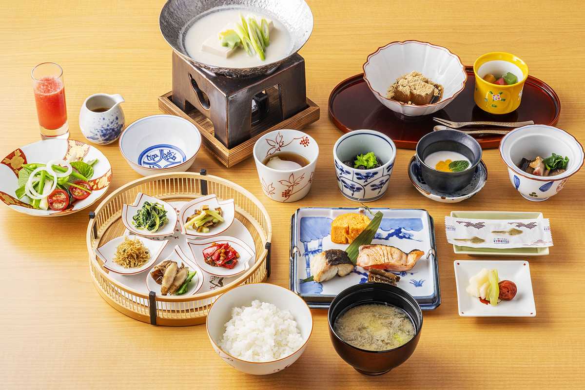 朝食一例