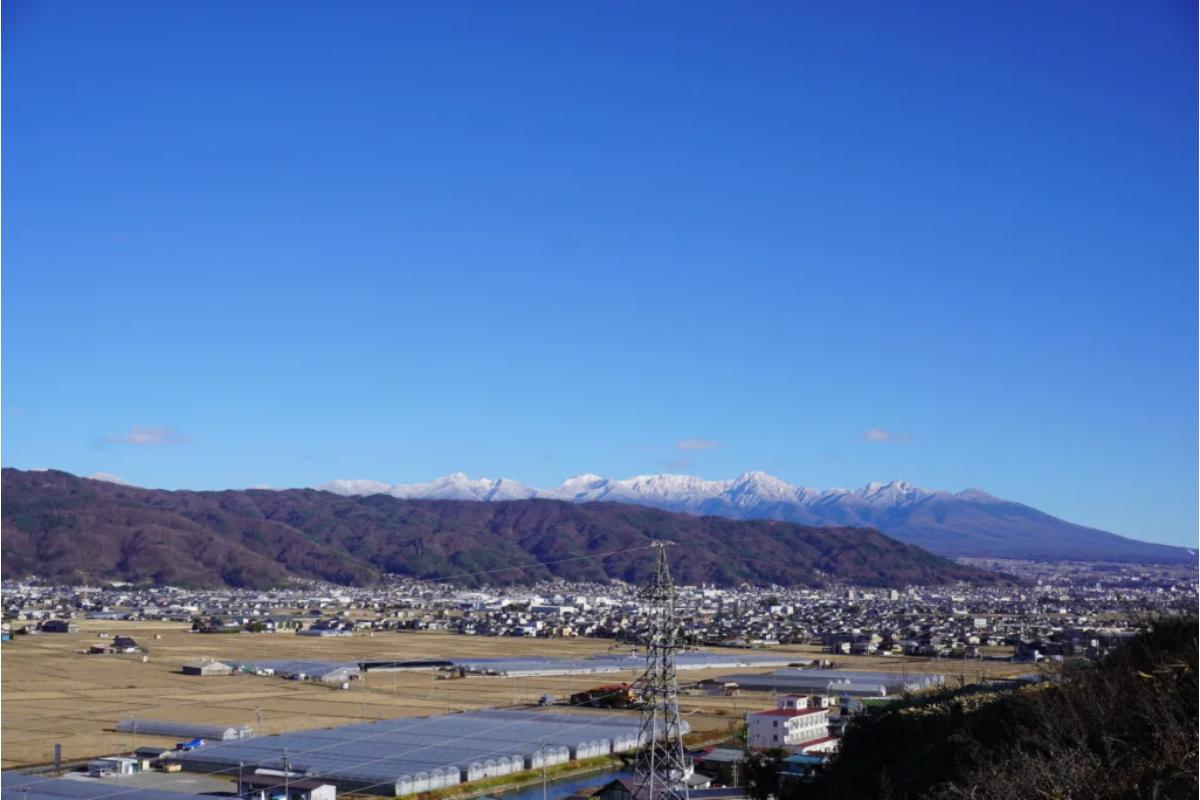 中央自動車道「諏訪湖SA」上り線