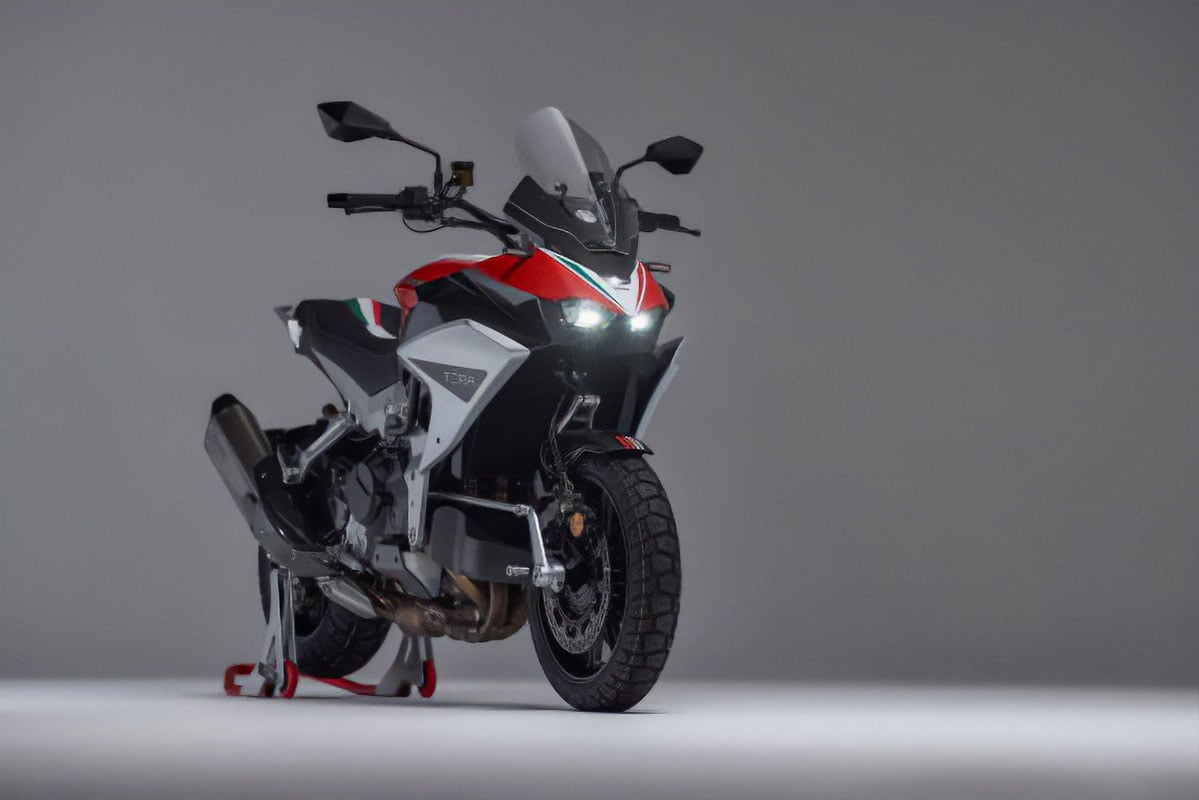 ビモータの新クロスオーバーバイク「TESI H2 TERA」