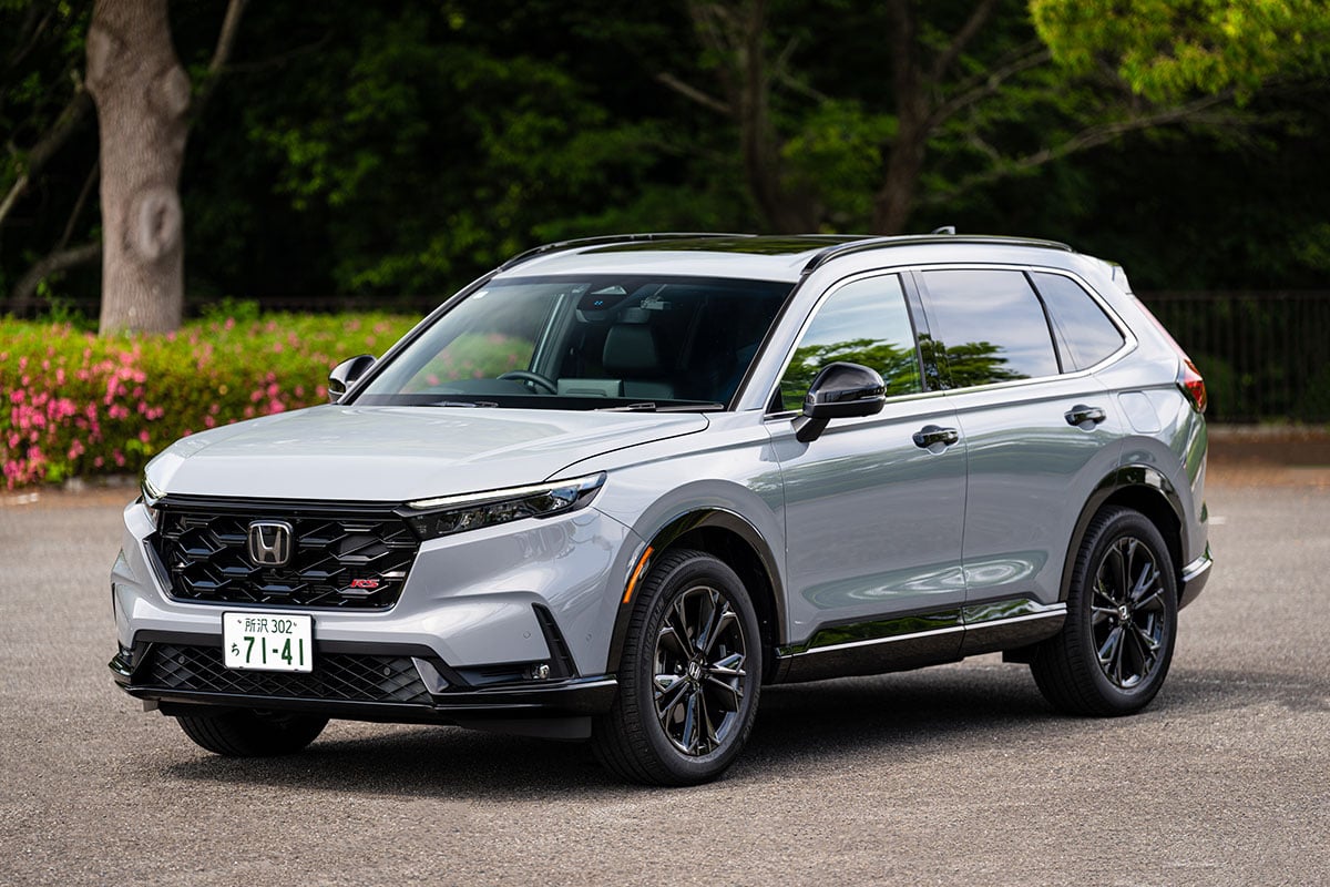 ホンダ「CR-V e：HEV RSブラックエディション」