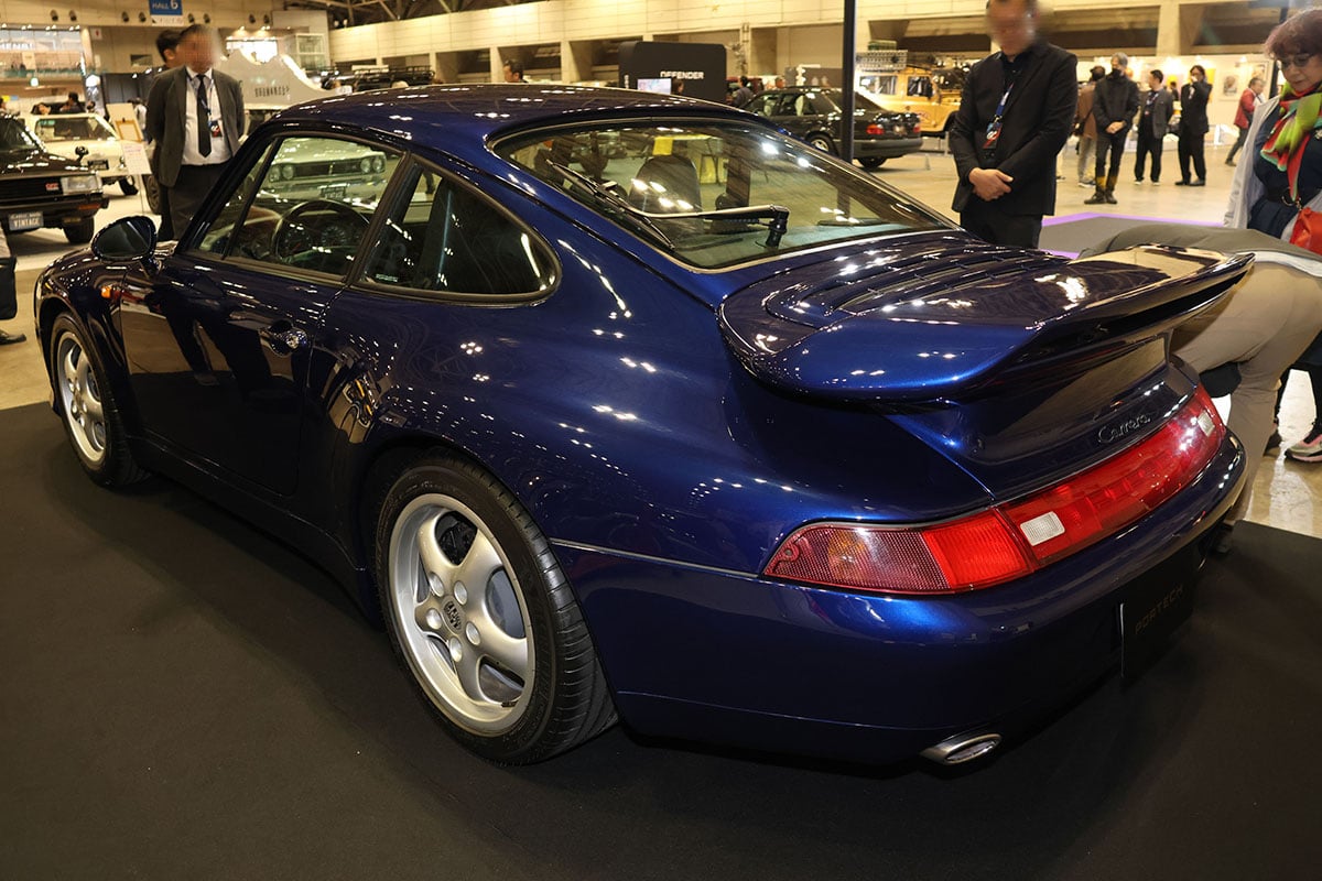 ポルテックが展示した1995年式の“993”型ポルシェ「911カレラ」