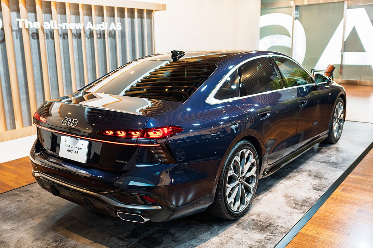 アウディ新型「A6」