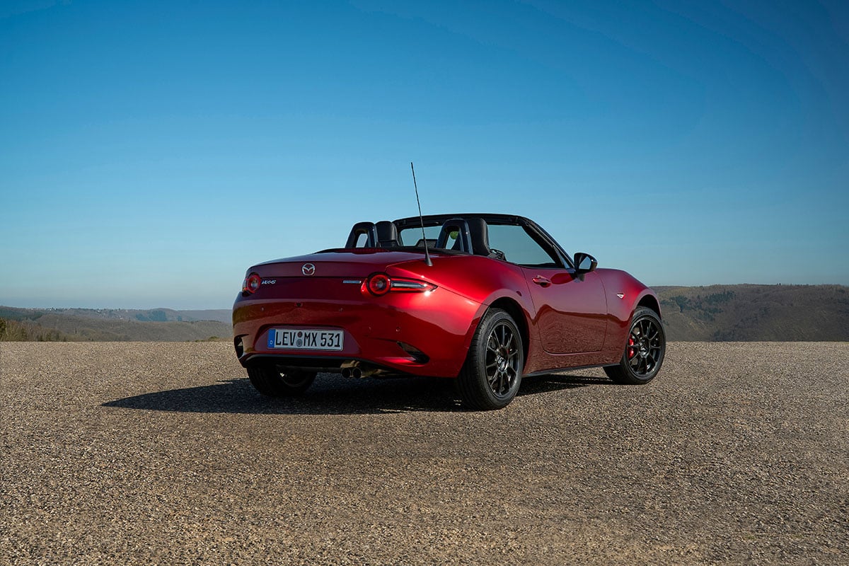 マツダのドイツ法人が発表した「ロードスター」（現地名「MX-5」）の2027年モデル