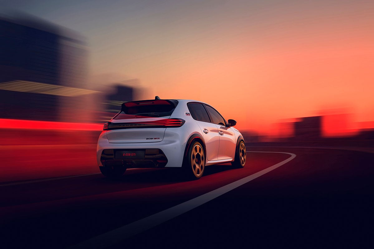 プジョー新型「E-208 GTi」