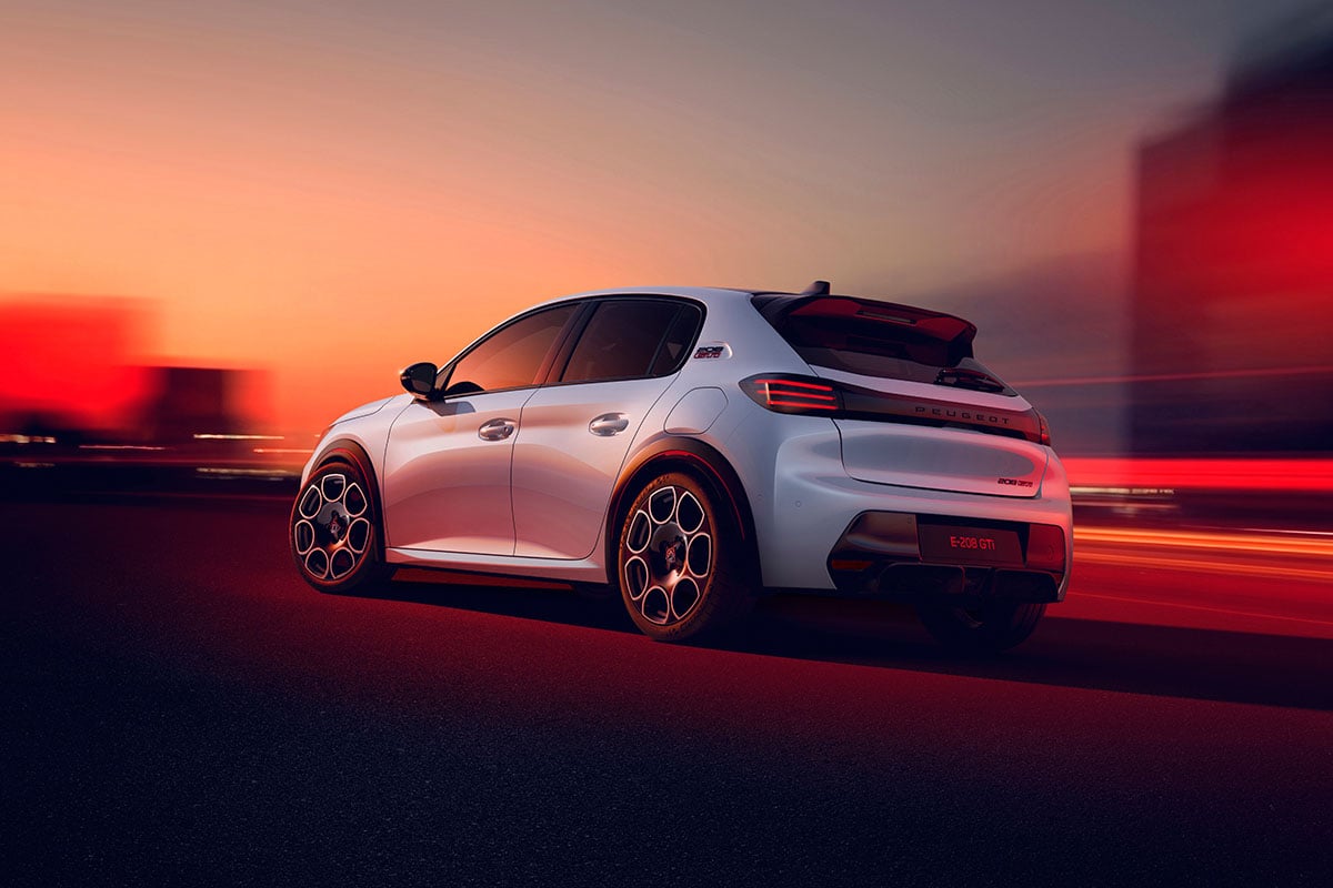 プジョー新型「E-208 GTi」