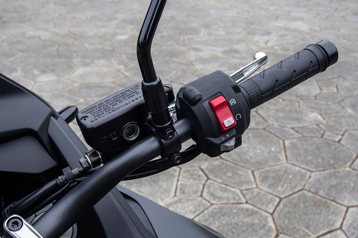 ホンダ「XL750トランザルプ」