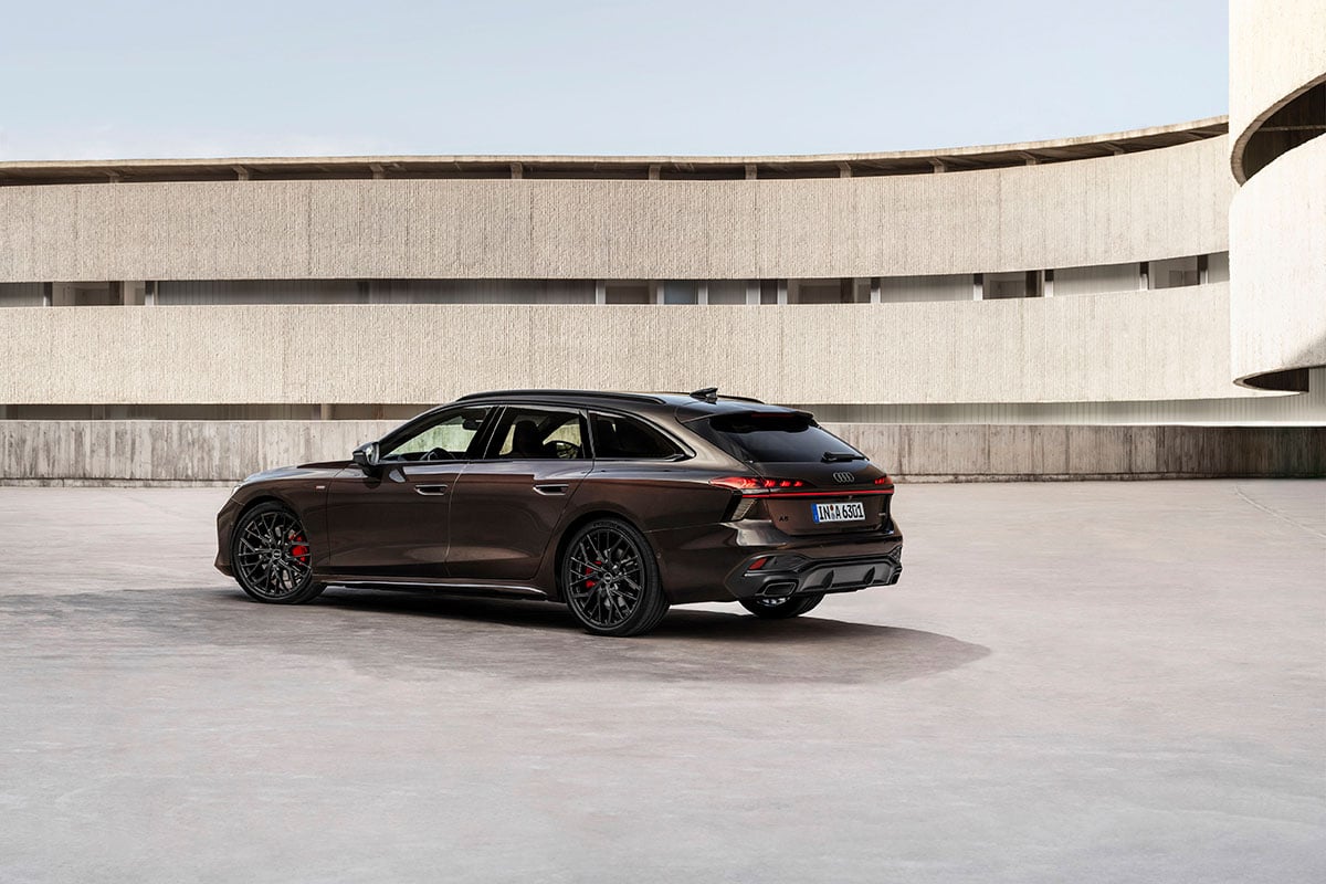 アウディ新型「A6アバント」