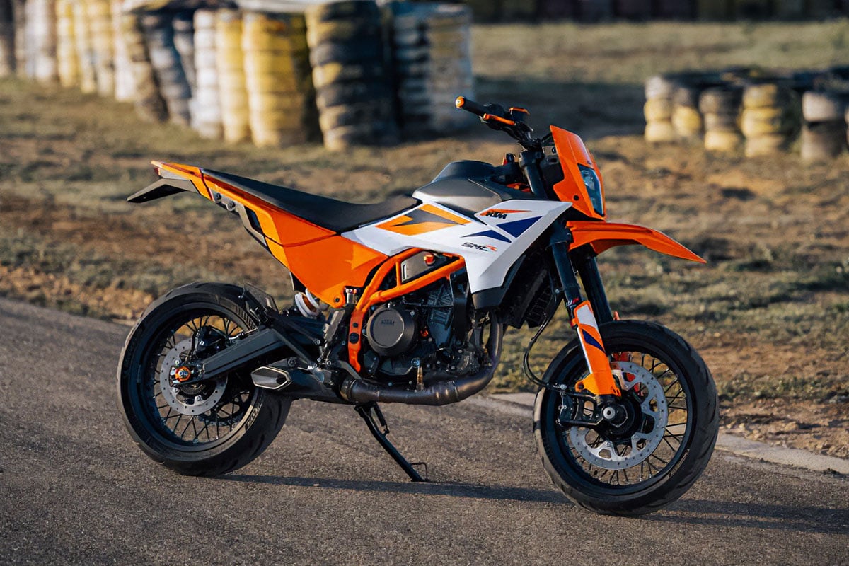 KTM「390SMC R」